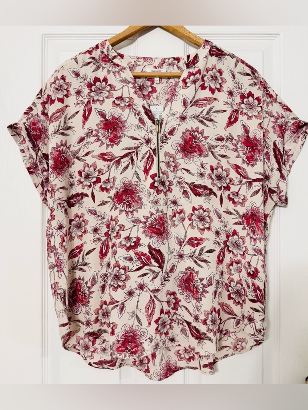 Maurices Geneva Zipper Neck Blouse Floral Pink Size 0X - Picture 2 of 12